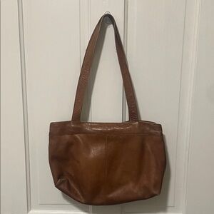 Classic Tan Leather Shoulder Bag